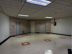 Manhattan House (D3), Office #621648461
